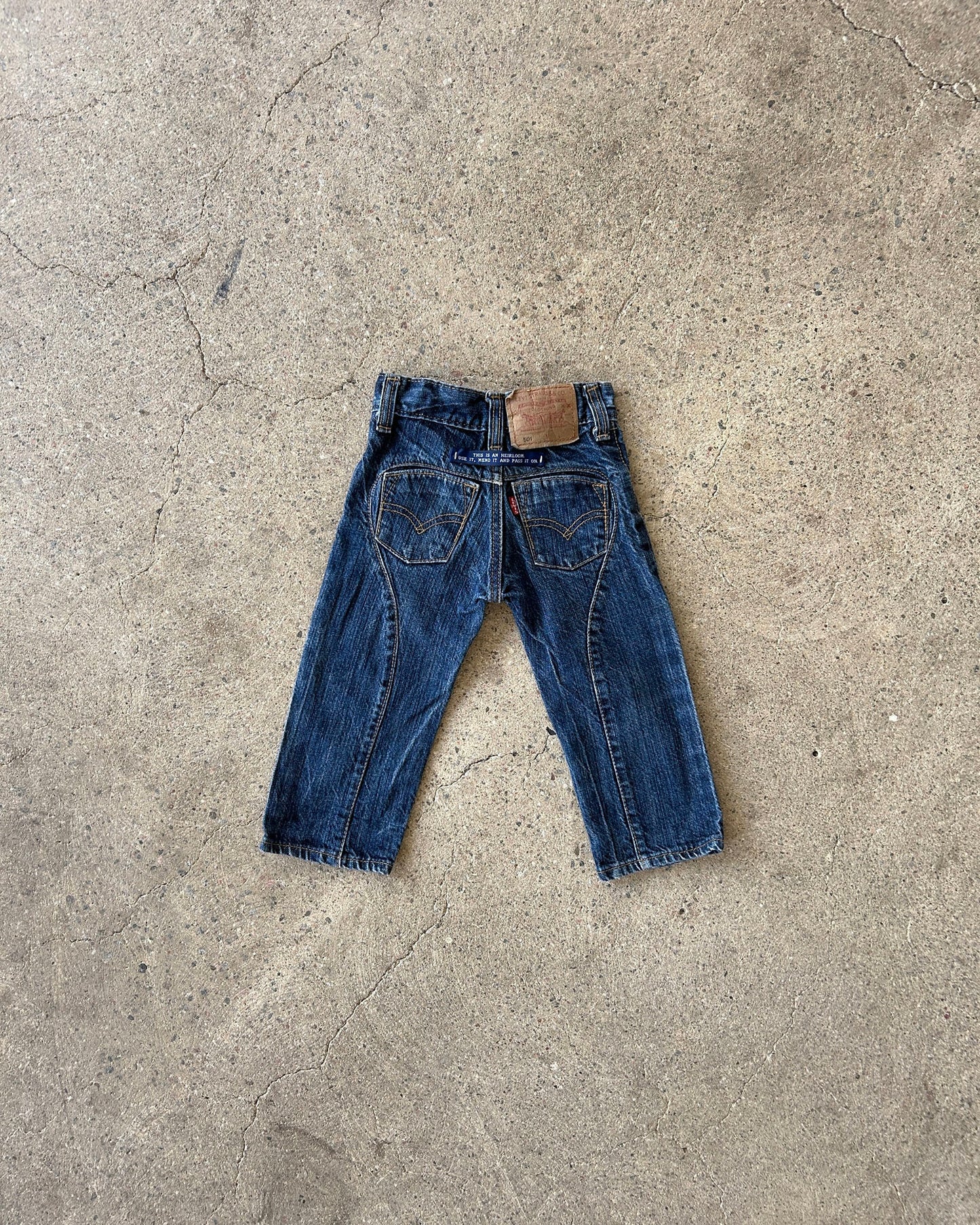 levi's strauss 501 denim jeans