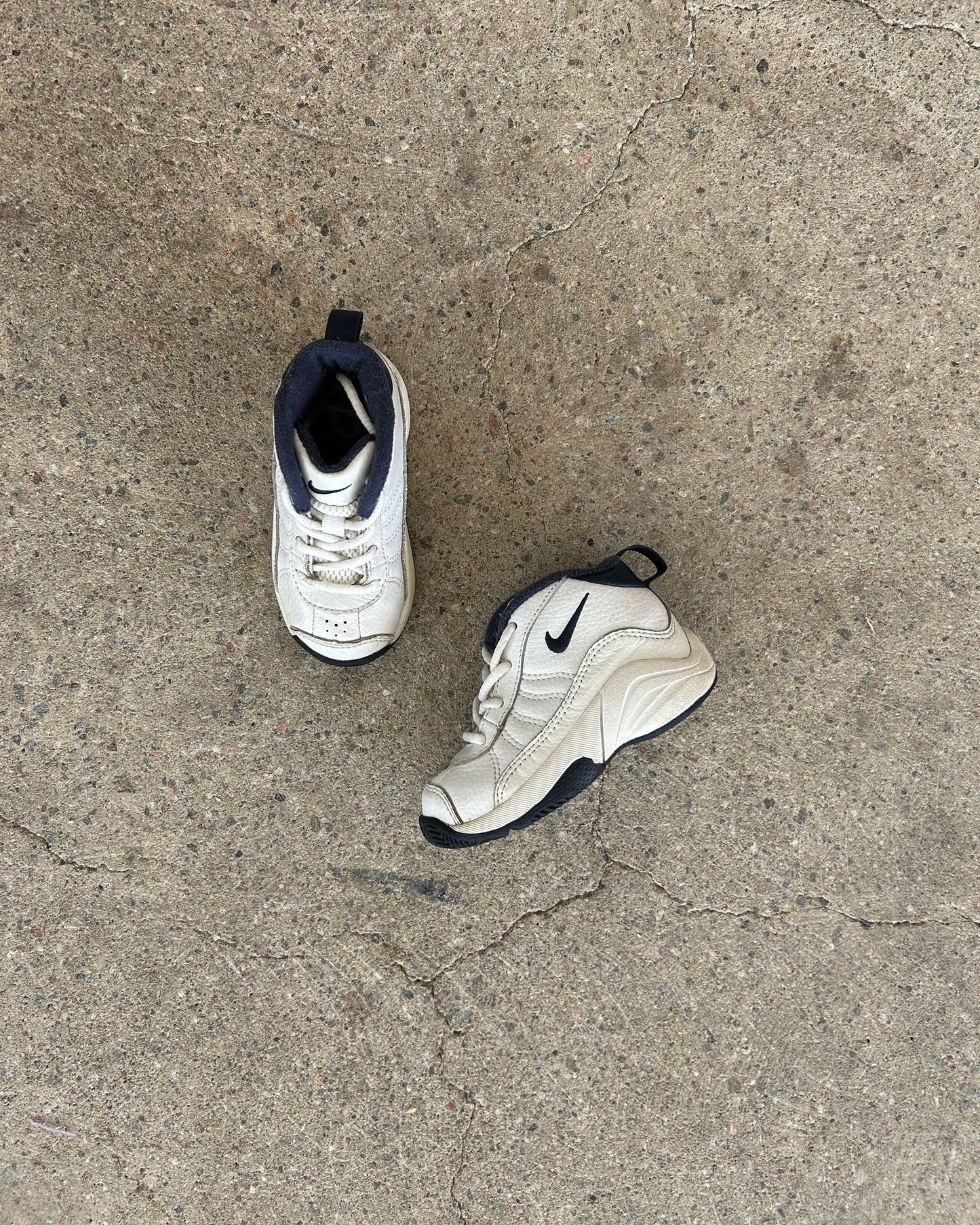 nike air flight sneakers