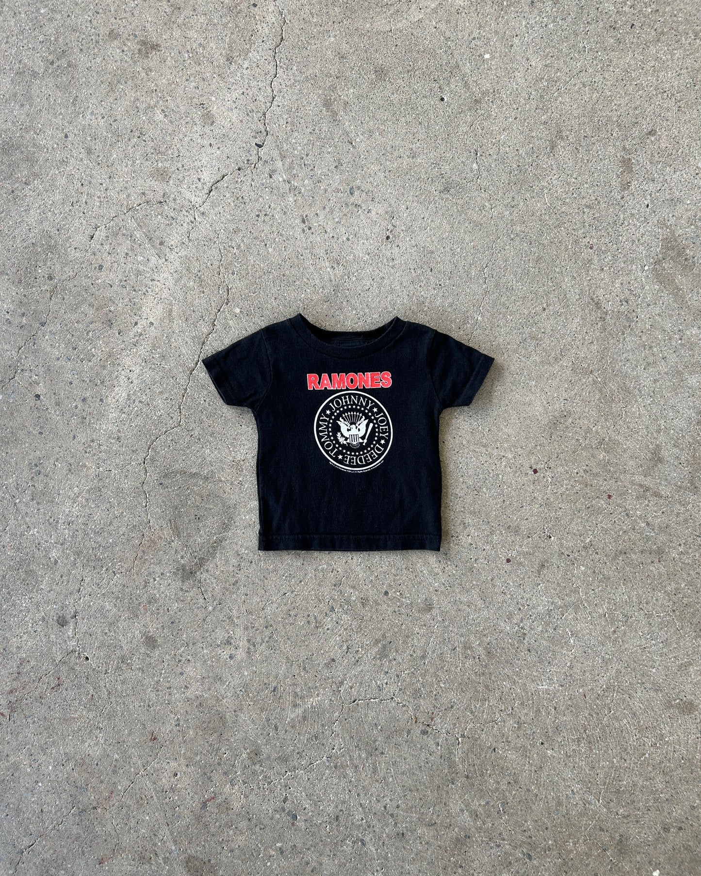 ramones logo t-shirt