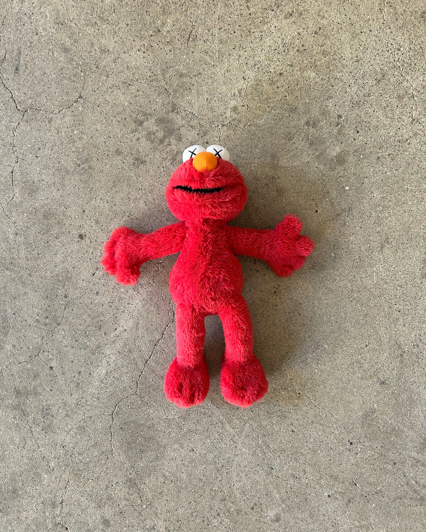 kaws x elmo